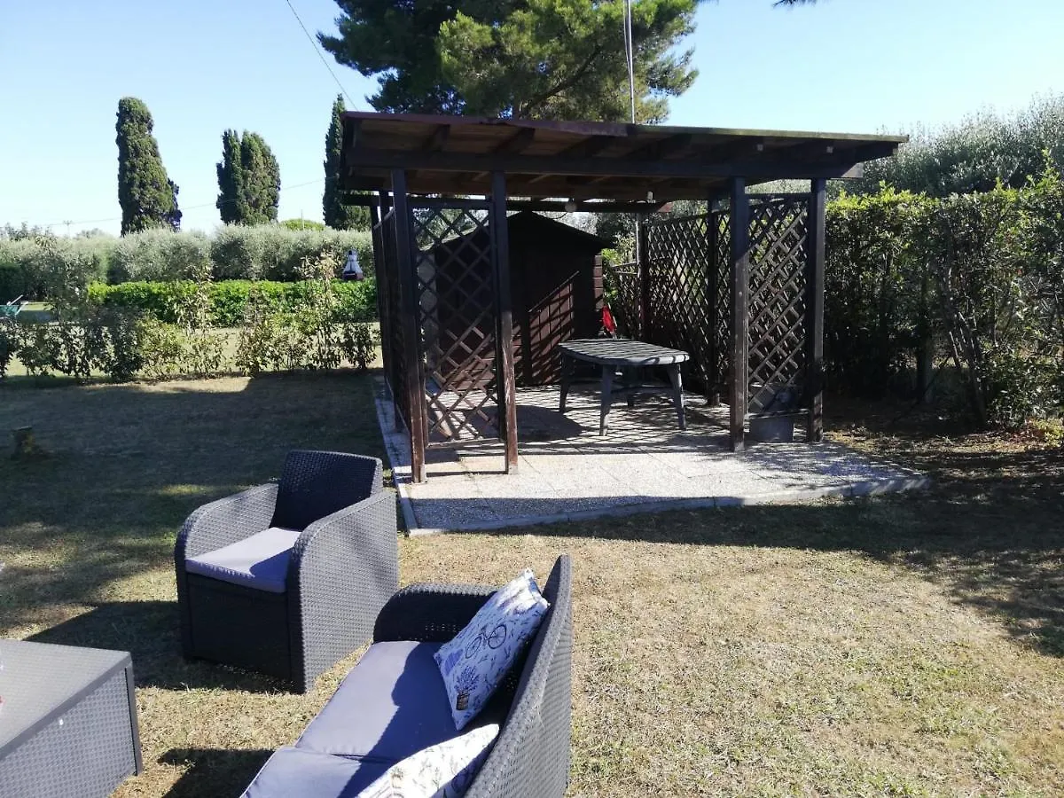 L'Aia Degli Olivi Apartment Vada Italy