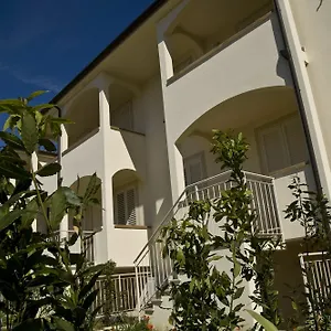 Tina Appart hôtel